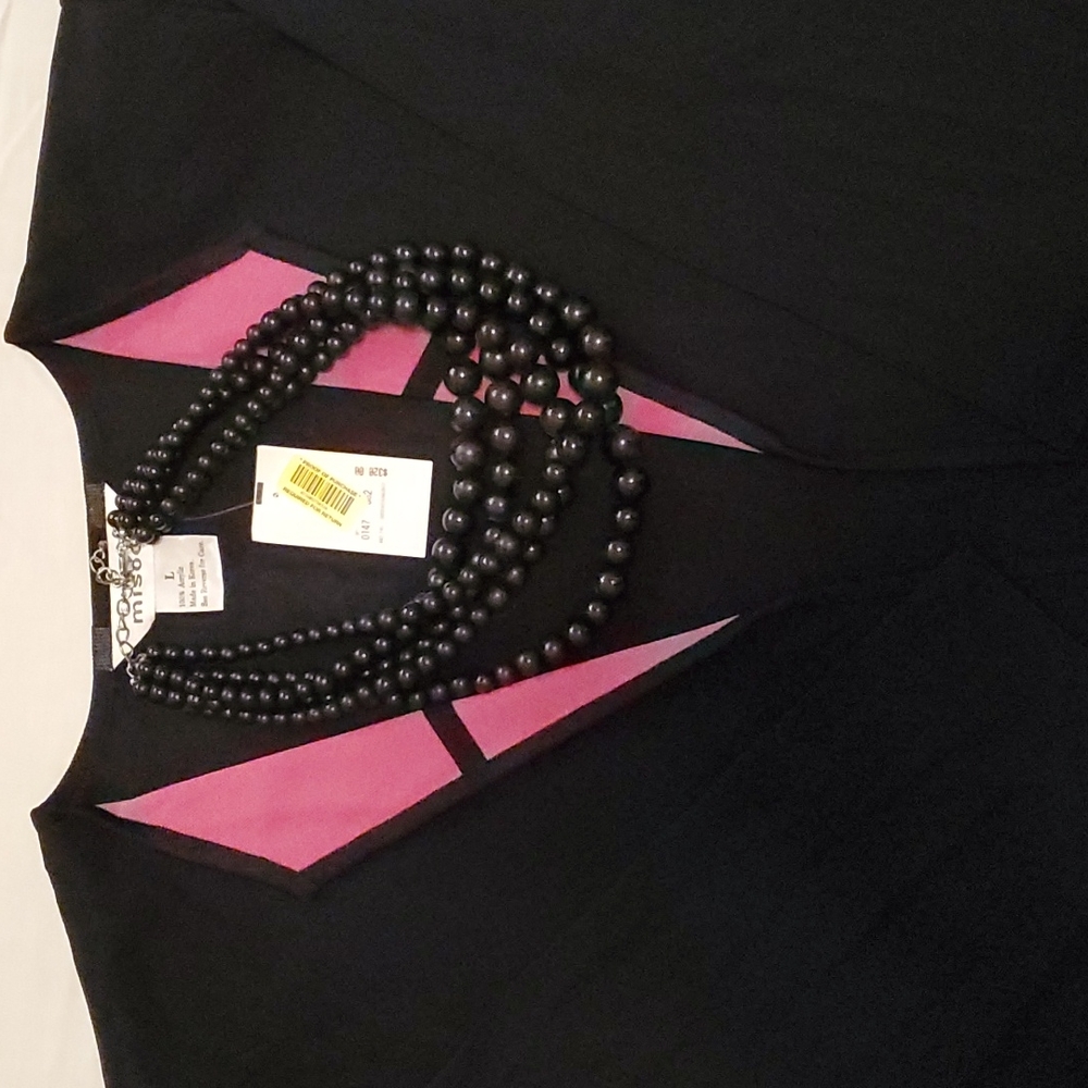 NWT Exclusively misook Black/Fuchsia cardigan